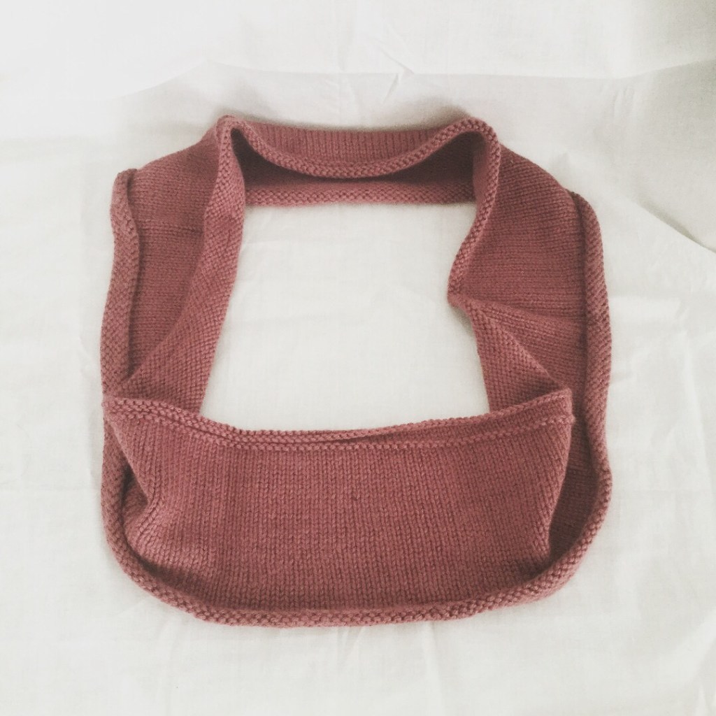 Plain, smooth stitches and a simple rolled edge.